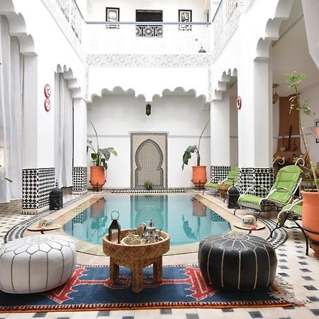 Hotel Riad Amlal Warzazát Exteriér fotografie